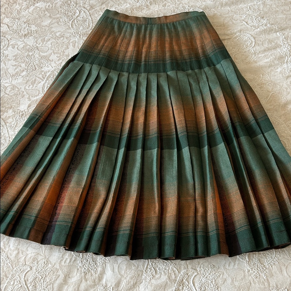 🦩Vintage Pleated Midi Skirt - Earth Tones Plaid - Excellent Condition